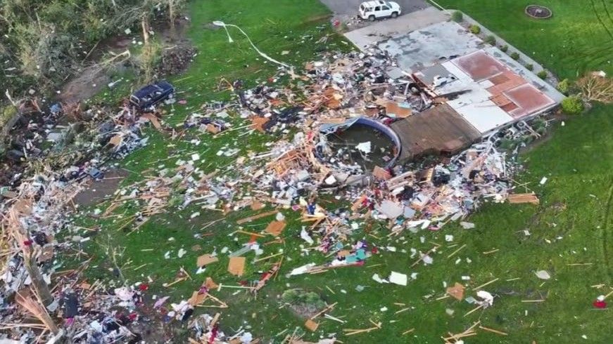 Više od 700.000 kuća i firmi u više američkih država od jutros je bez struje