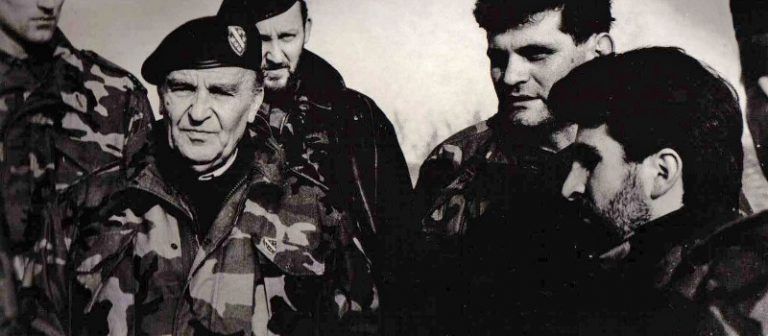 U eri Alije Izetbegovića, vodila se borba za državu. U eri Dodika, vodi se borba protiv nje. Upravo tu leži razlika između velikana i karikature.