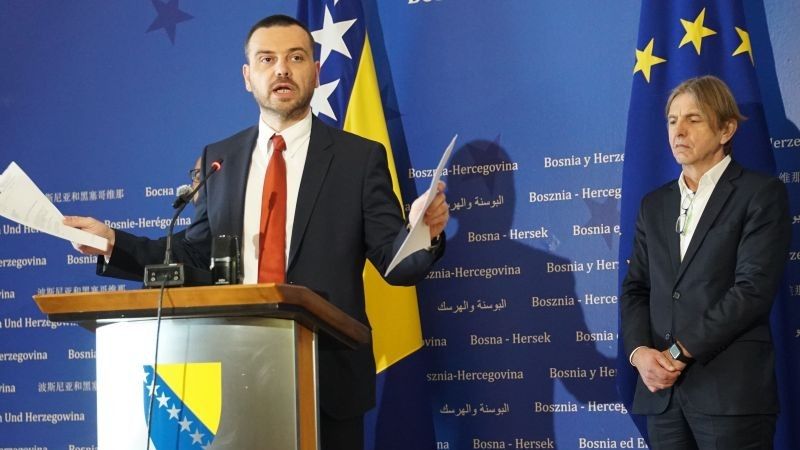 Hasanović objašnjava da se izmjene zakona prije svega odnose na na Zakon o zaduživanju, dugu i garancijama BiH