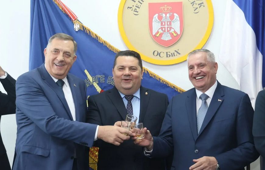 U Kozari padaju maske: Kako su bjegunci od zakona došli pod vojnu čizmu države koju ne priznaju