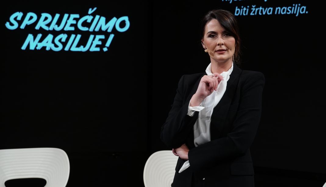 Hayat TV u misiji : 'Spriječimo nasilje' – Telefon nije odgajatelj