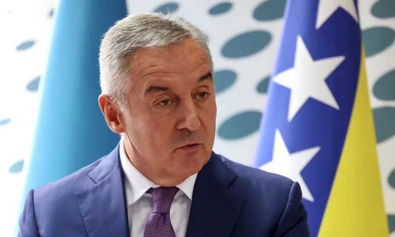 Region na rubu, lideri u penziji: Đukanovićevo upozorenje sa sigurne distance