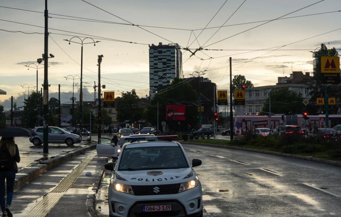 Policija u Sarajevu postavlja kamere na stajališta: Svako zaustavljanje autom bit će kažnjeno