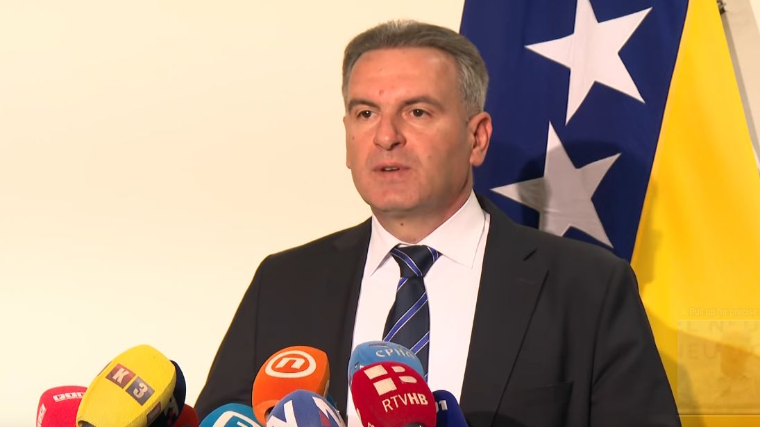 Dok SNSD i HDZ zajedno uz pomoć Trojke vladaju i dalje diktiraju tempo političkih igara, opozicija se našla u pat poziciji.