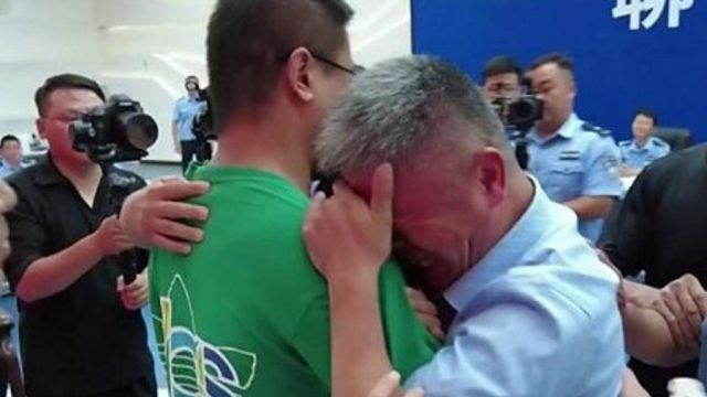 Dječaka su oteli trgovci ljudima u porodičnoj kući u provinciji Šandong kada je imao svega dvije godine