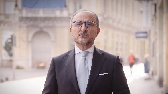 Bosna i Hercegovina je neosporno evropska — ne samo geografski u srcu Evrope, već i kulturno i historijski, naveo je šef Delegacije EU u BiH