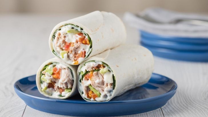 Ako nemate puno vremena za kuhanje, a raspoloženi ste za ukusan zalogaj, isprobajte recept za tortilje s tunom, potrebno vam je samo 15 minuta.