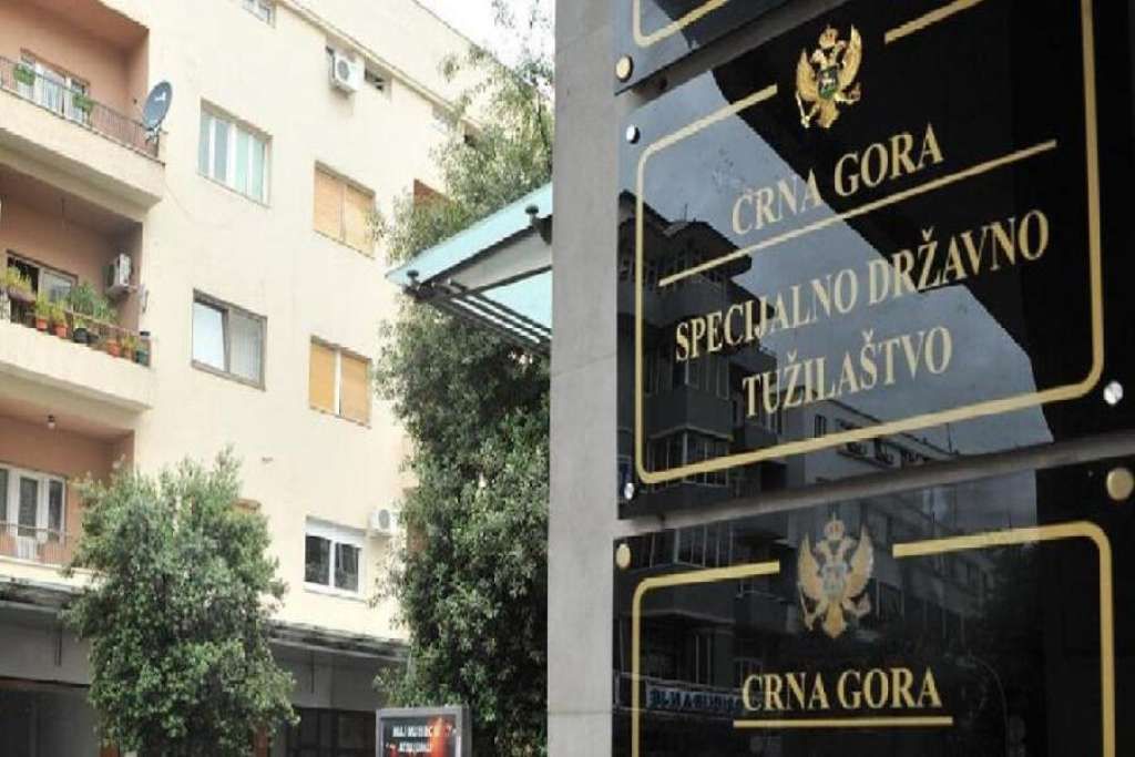 U optužnici se navodi da je Vladan Radoman, navodni organizator kriminalne grupe koji je optužen za šverc.