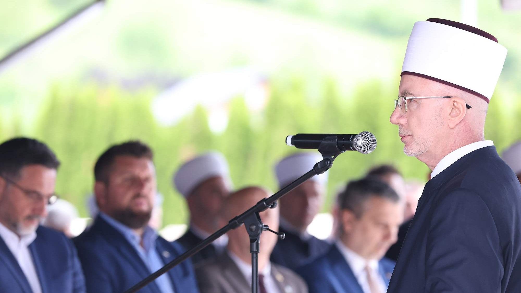 Kolektivna dženaza u Bratuncu: Zločinački cilj je bio ubiti i samu pomisao na budućnost