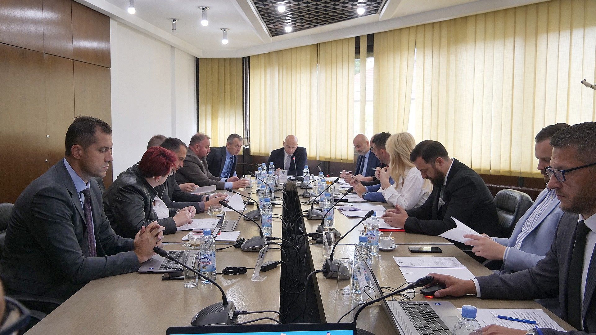 Nabavkom će biti pokrivene sve zdravstvene ustanove, ukupno njih 14, među kojima i svi domovi zdravlja u gradovima i općinama tog kantona.