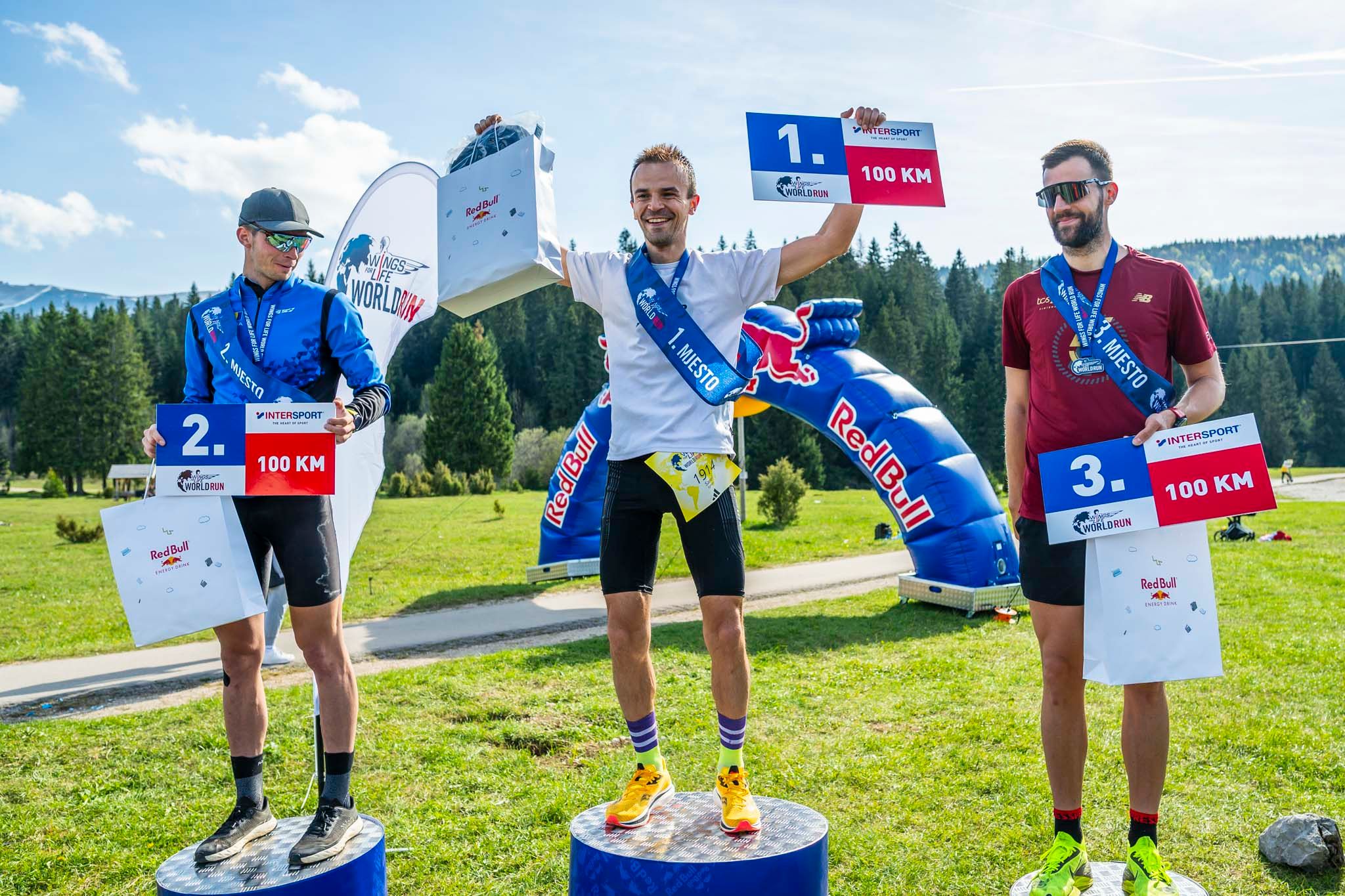 U utrci su u našoj zemlji na Igmanu, u Tuzli i Mostaru nastupila ukupno 602 učesnika.