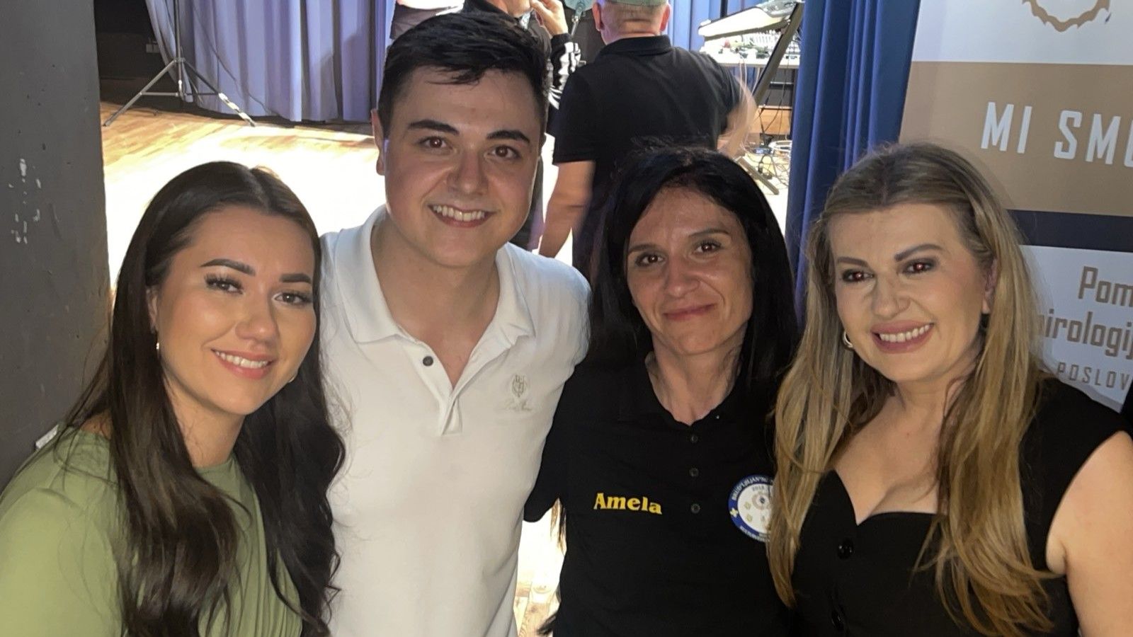 Tokom folklornog dijela večeri pored domaćina i njihovih folklornih sekcija, igrama iz BiH, ali i igrama iz regiona predstavile su se i folklorone sekcije