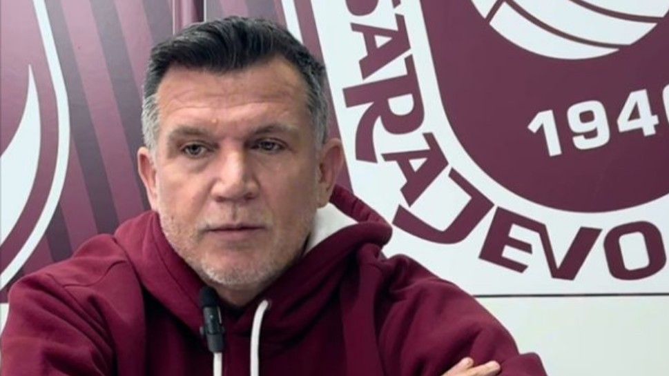 Pozivam sve koji vole FK Sarajevo da se ujedine i da zajedno uzmemo trofej koji smo itekako zaslužili, poručio je Zekić