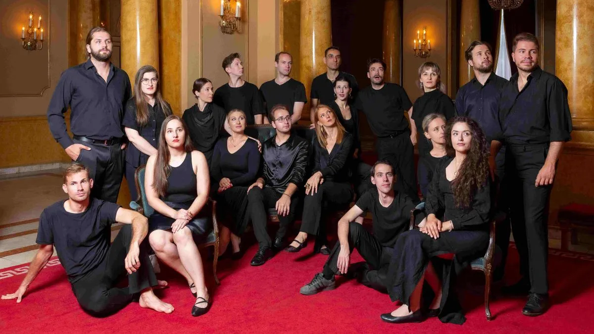 U predstavi učestvuju Opera NPS, članovi Baleta NPS i Sarajevska filharmonija.