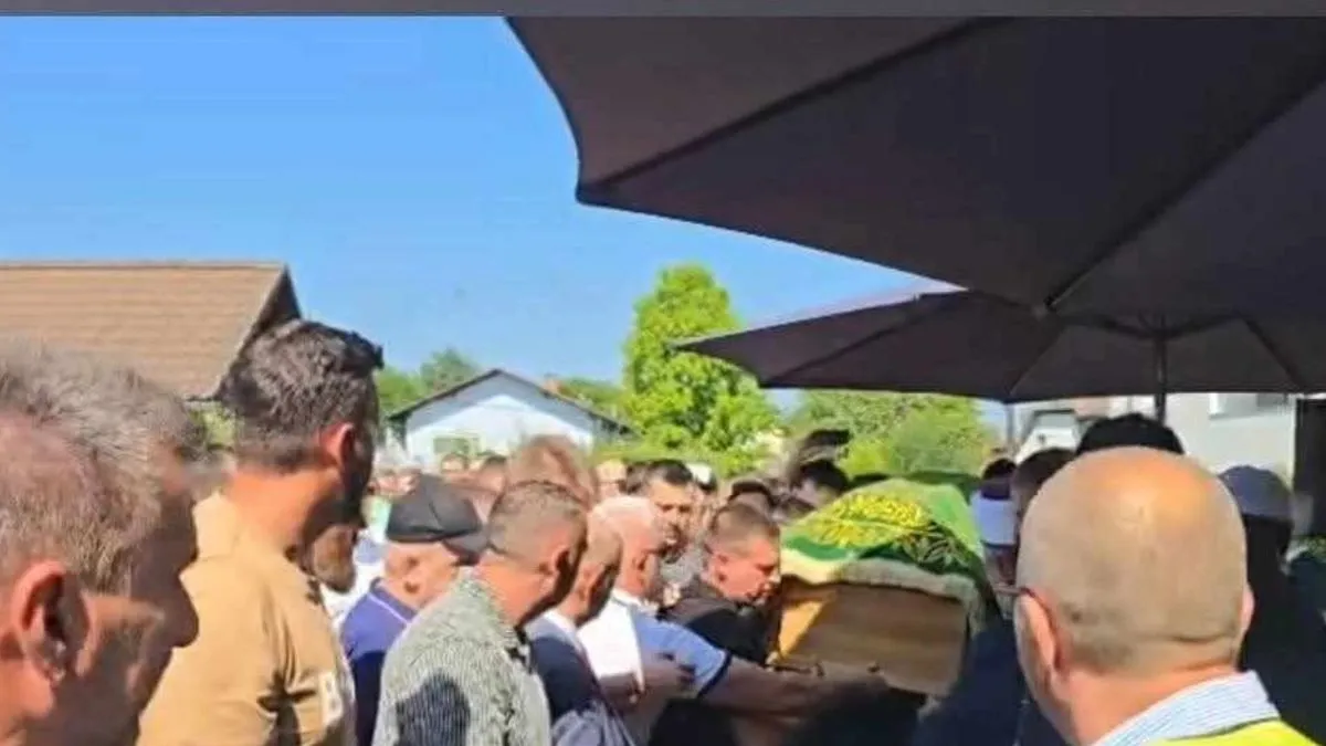 Podsjetimo, 21-godišnjak Artur A. je u krvavom piru ubio desetoro ljudi