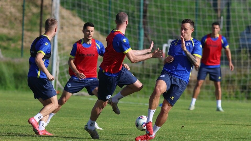 Današnji susret u Zenici bit će prilika da se od publike i reprezentativnog dresa i zvanično oprosti proslavljeni bh. veznjak Miralem Pjanić 