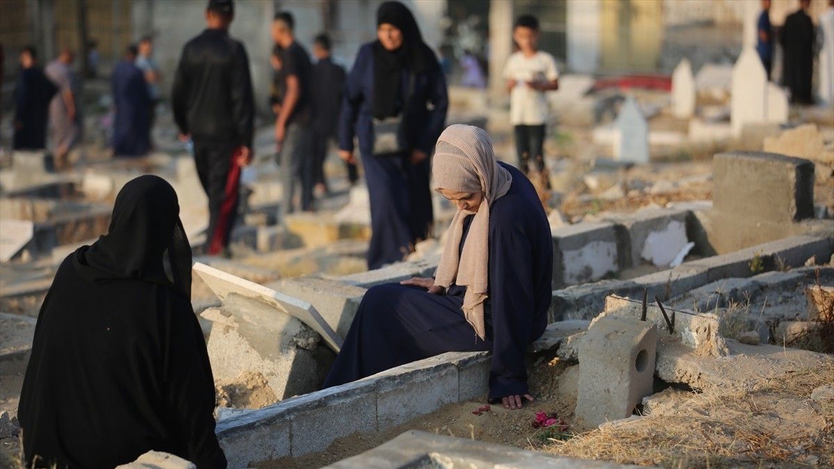 Samo u petak, prvog dana Kurban-bajrama, 33 Palestinca su ubijena u izraelskim zračnim napadima i granatiranju nekoliko područja Pojasa Gaze