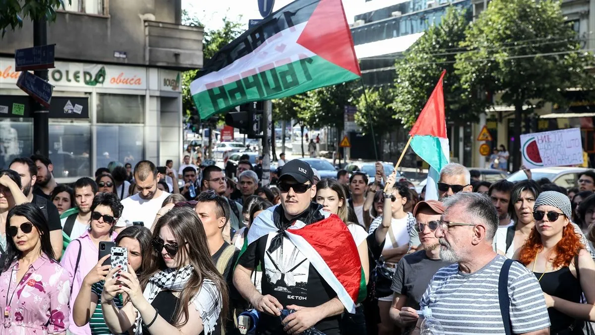 Na ovaj protest pozvala je grupa “Podrška narodu Palestine – Srbija“.