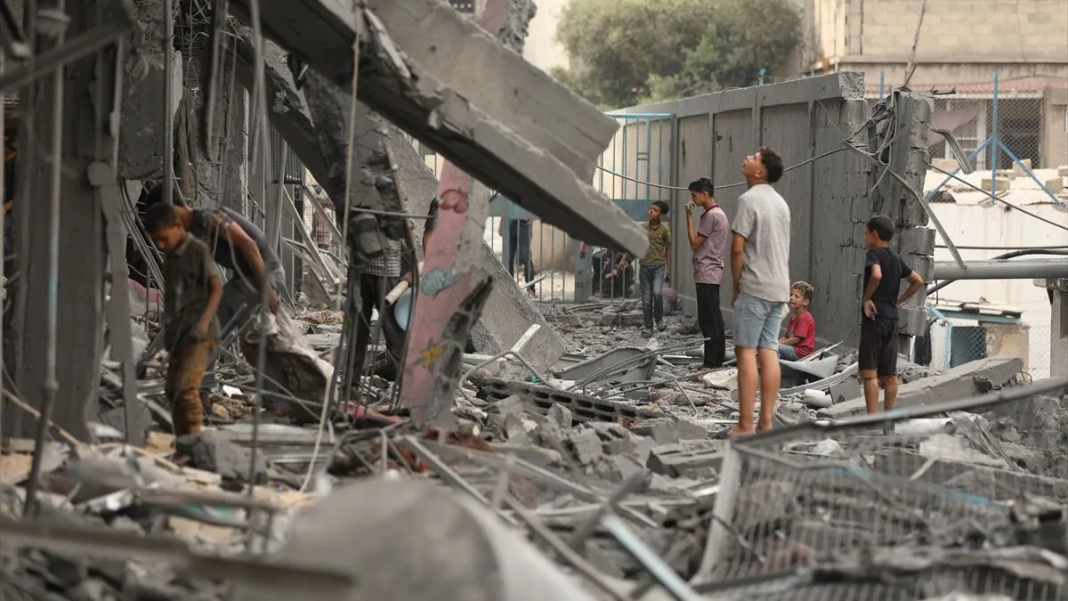 Dok se u Gazi pojačava nemilosrdno i smrtonosno bombardiranje, porodice gladuju i uskraćuju im se osnovna sredstva za preživljavanje...