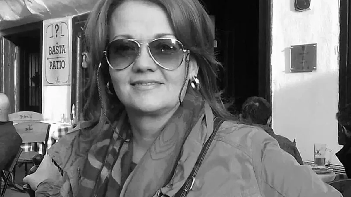 Komemoraciji je prisustvovala porodica sutkinje Ljuca, kao i mnogobrojne radne kolege, advokati i prijatelji