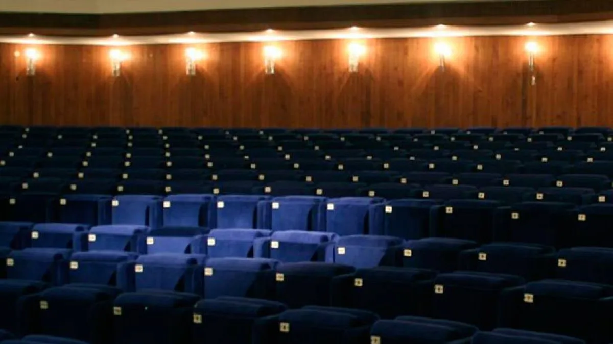 Premijerna izvedba predstave je planirana za petak, 14. novembar u 20 sati
