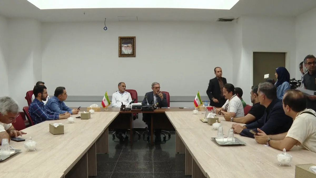 Vlada je u subotu organizirala medijski obilazak, odveli su novinare u bolnicu Rasool Akram.