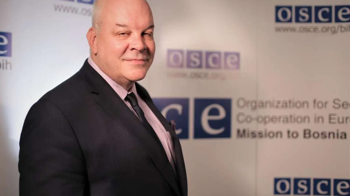 BiH na rubu sigurnosne krize: Aggeler o opasnoj političkoj retorici i zloupotrebama moći