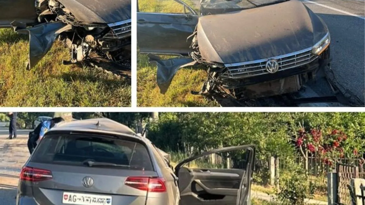   U ranim jutarnjim satima na području Busovače, došlo je do saobraćajne nesreće kada je vozač automobila sa švicarskim registarskim oznakama sletio s kolovoza.