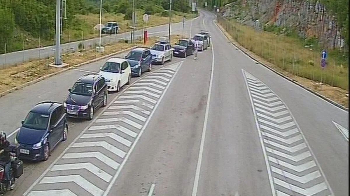 Potpuno je obustavljen saobraćaj na magistralnom putu Jablanica-Blidinje.