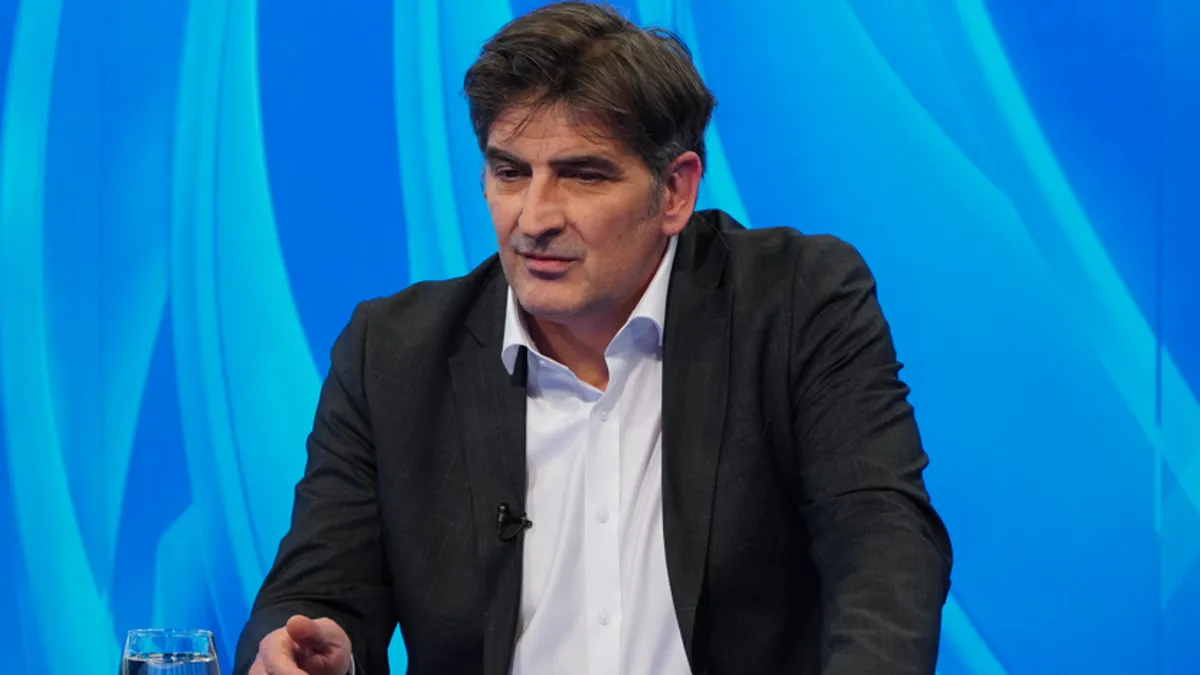 Kantonalni odbor SDA nedavno je zatražio da zbog brojnih propusta u komunalnom i zdravstvenom sektoru Vlada Nihada Uka podnese ostavku