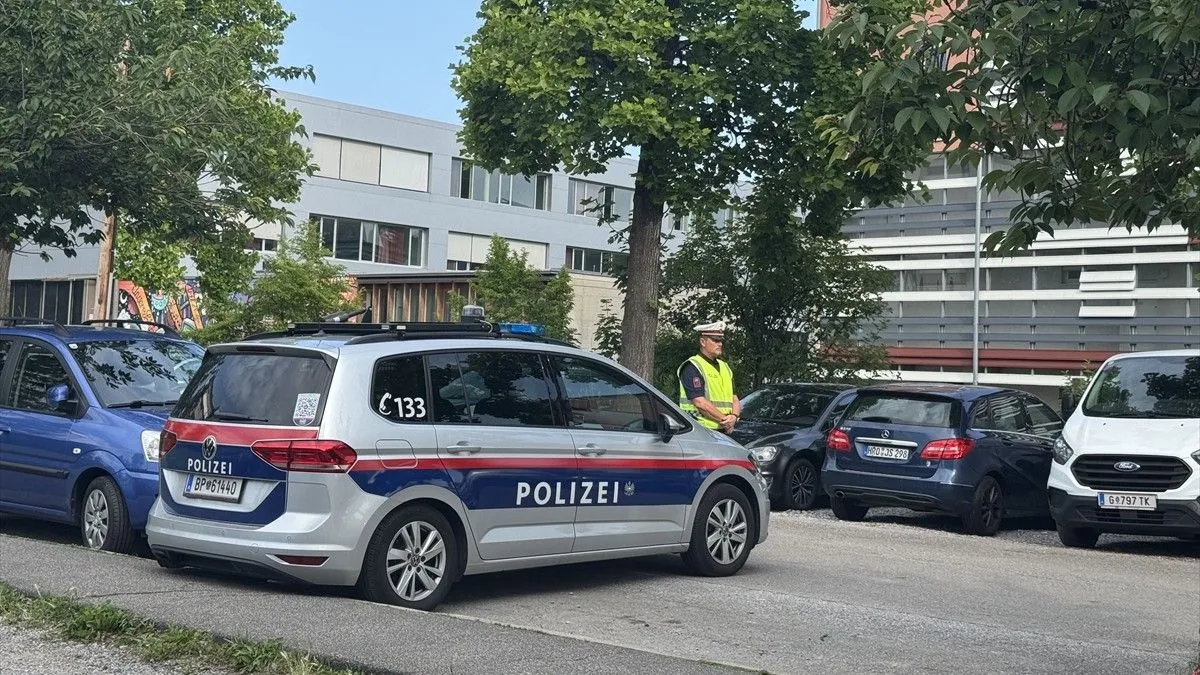 Pokušali smo dobiti informacije, smirivali su nas. Tih par sati bilo je kao vječnost, kazao nam je Hatić