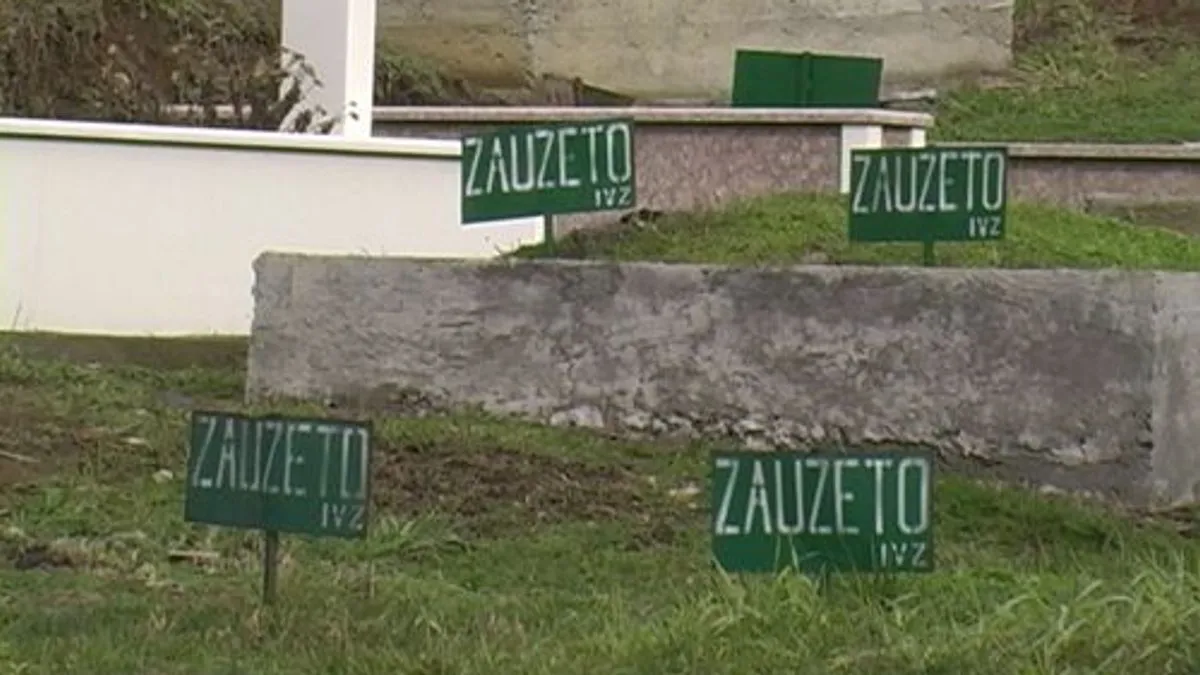 Porodica je odbila dati saglasnost za ekshumaciju, tražeći odgovornost onih koji su propust učinili. Nisu, kako kažu, dobili ni izvinjenje ni razumijevanje.