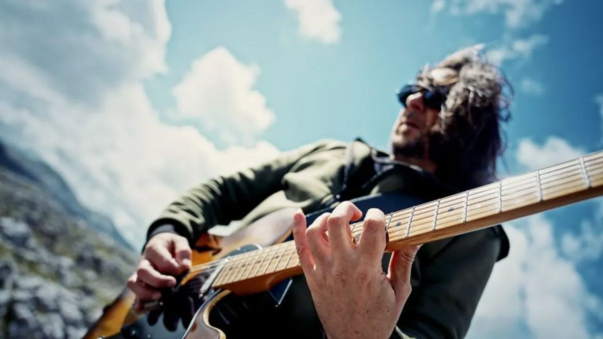 Nova instrumentalna priča Hamdije Salihbegovića – “Lucky 13”