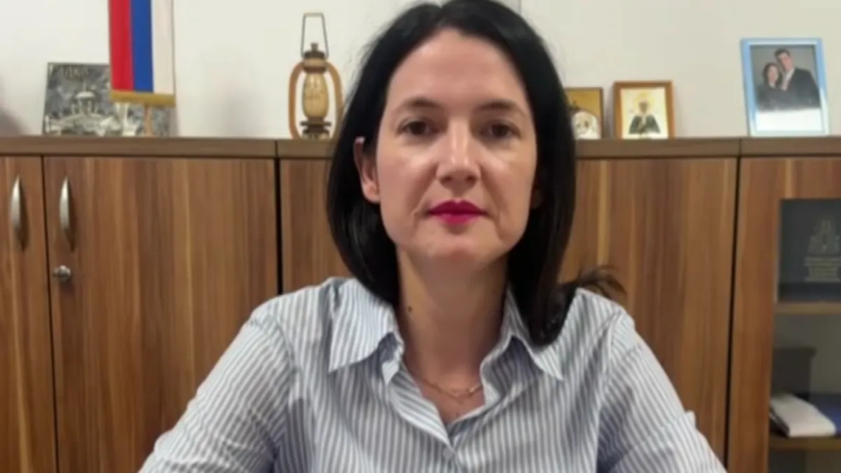 Ističe da je njihov stav jasan te da se obezglavljenost institucija mora završiti