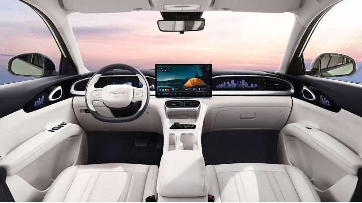 VJEROVALI ILI NE: Ovaj kineski luksuzni električni automobil košta samo 16.000 maraka
