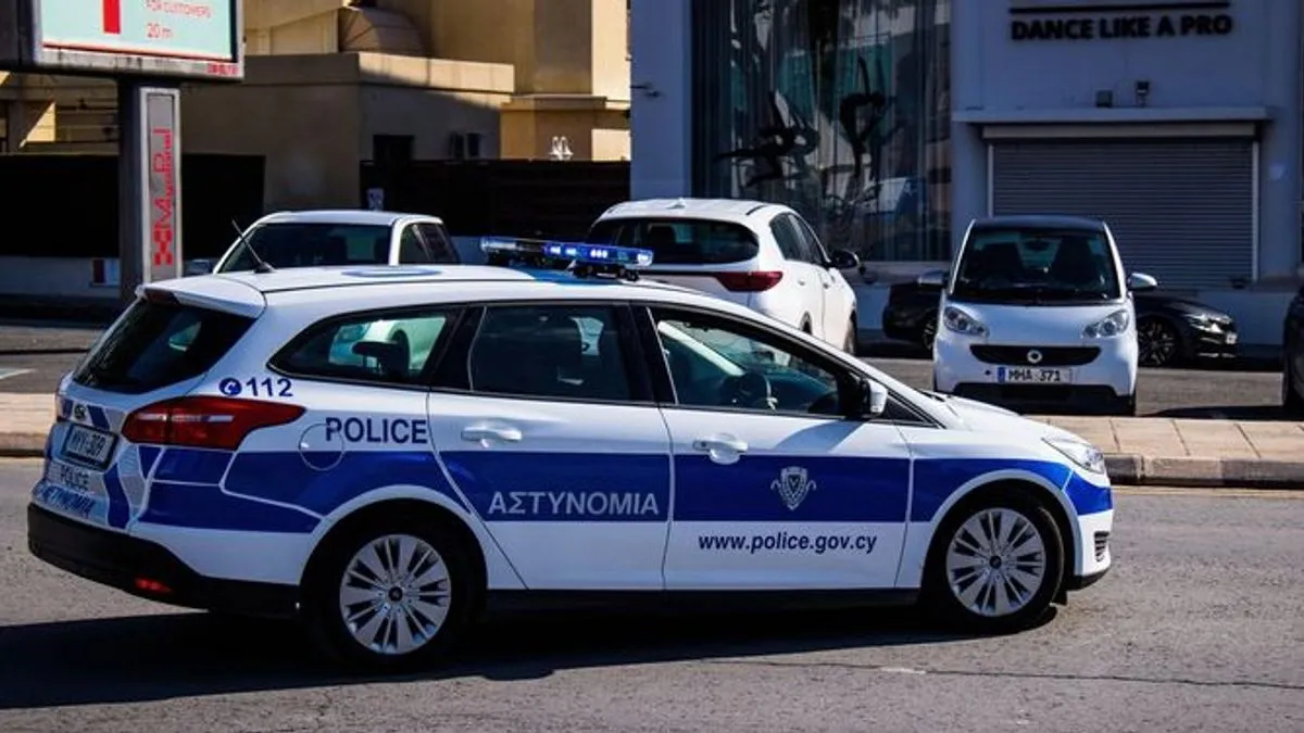 Na Kipru je nastao pravi skandal nakon što je na internetu osvanuo snimak koji prikazuje policajca i njegovu koleginicu u intimnim trenucima tokom radnog vremena. 