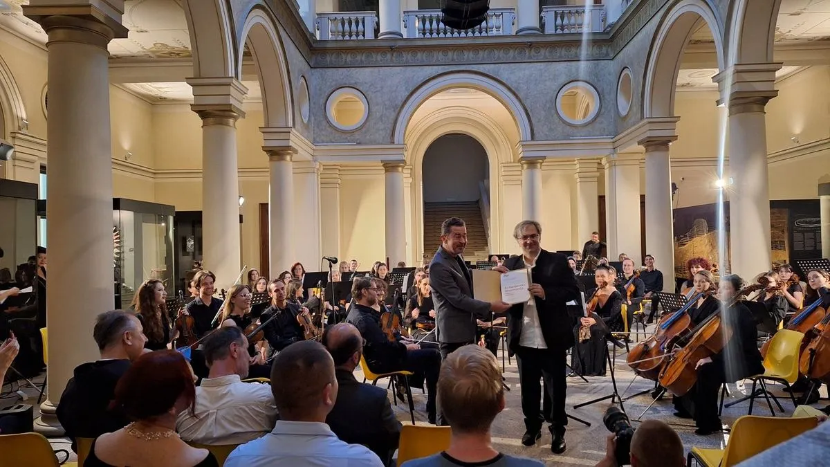 Bio je to trenutak koji nije bio samo koncert, već emocionalna freska sedam decenija stvaranja, borbe, predanosti i muzike kao najčistijeg izraza umjetnosti. 