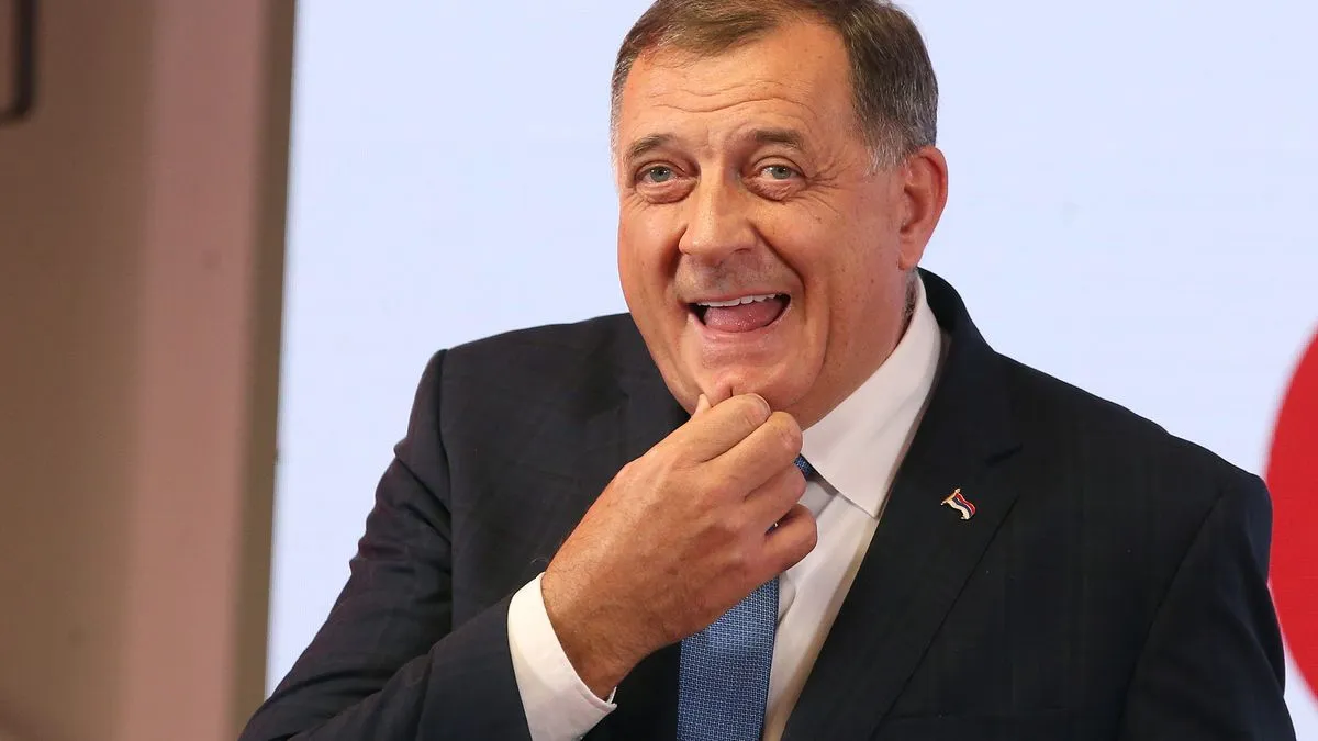 Taj zakon predviđa i da naredni lokalni izbori na teritoriji bh. entiteta RS budu organizirani i održani po entitetskom zakonu. 