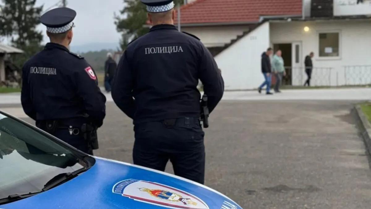 Uviđaj lica mjesta su izvršili policijski službenici Policijske stanice Ugljevik