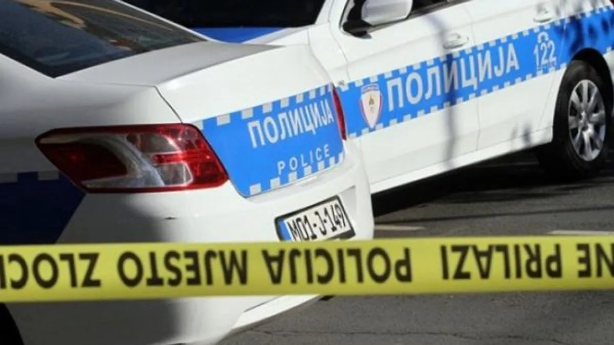 Djevojka (23) poginula je rano jutros prilikom slijetanja automobila sa kolovoza na magistralnom putu Milići-Vlasenica u mjestu Zaklopača. 