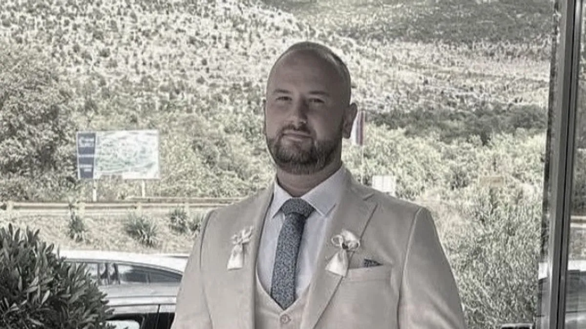 Ispod objave u komentarima Nemanji su uputili posljednji pozdrav.
