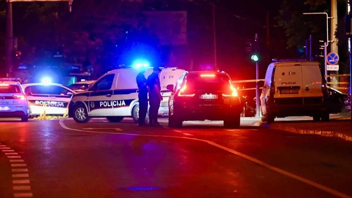 Iz Operativnog centra MUP-a Kantona Sarajevo potvrdili su da su povrijeđene dvije osobe, a stepen povreda se i dalje utvrđuje.