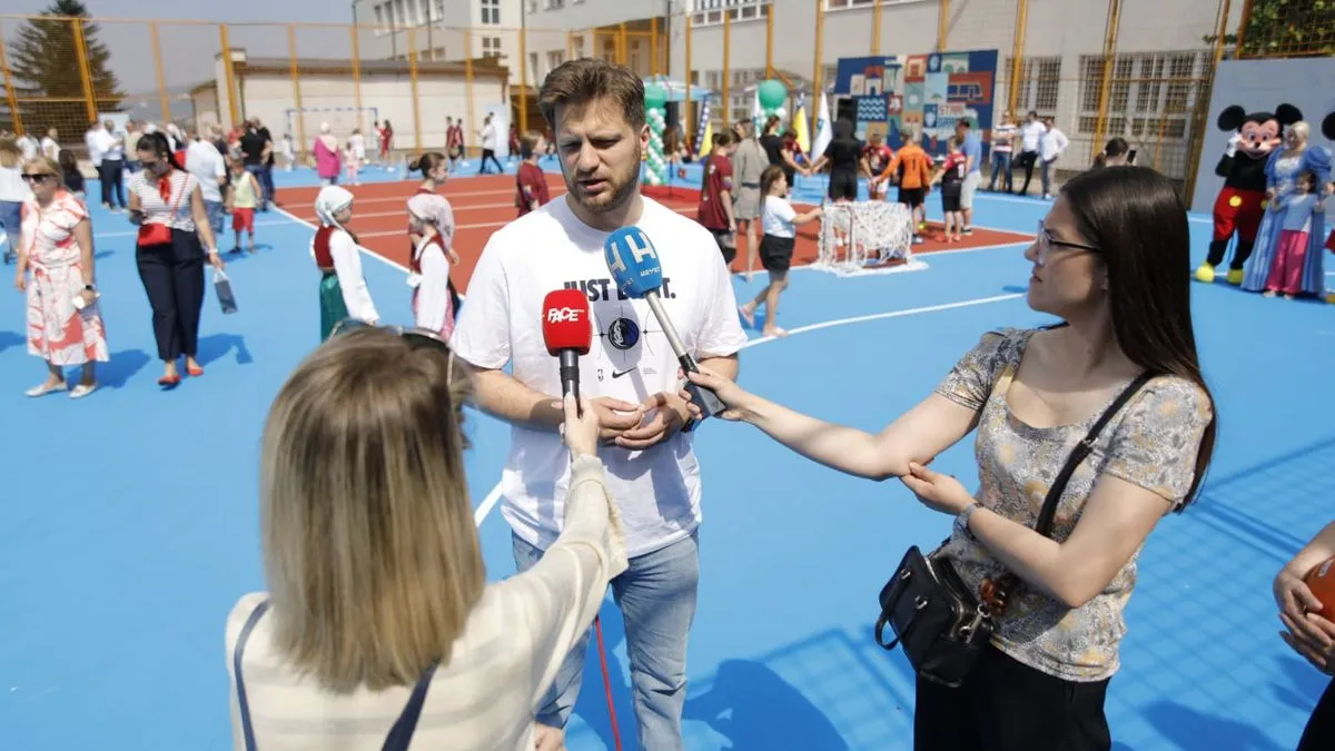  'Važno je da naša djeca imaju ispravne uzore i da gajimo patriotizam', istakao je načelnik Općine Stari Grad Irfan Čengić.