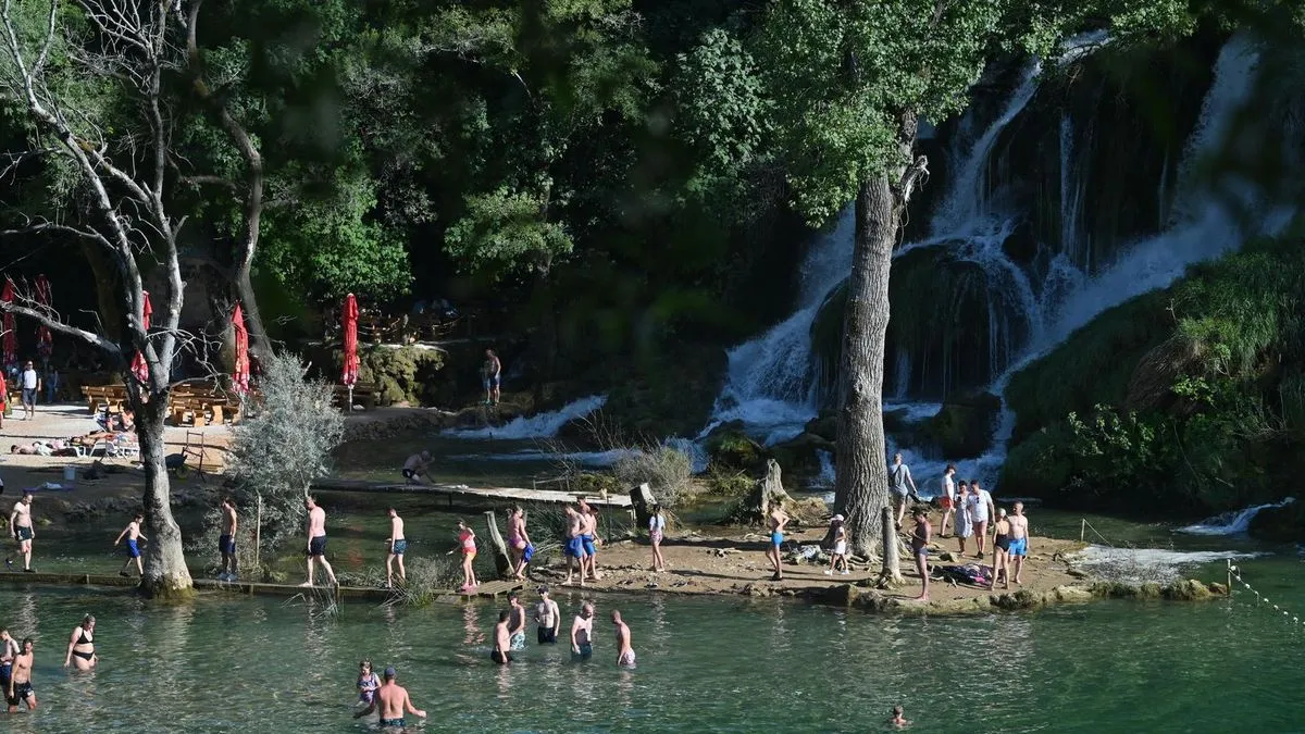 Bosna i Hercegovina obiluje prirodnim ljepotama, rijekama i jezerima koji postaju sve posjećeniji.