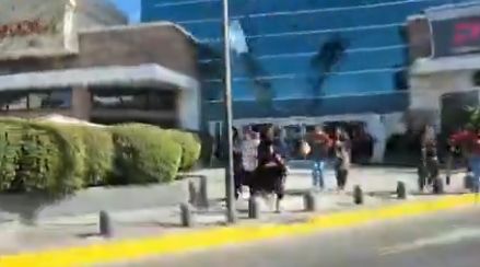 Zemljotres se osjetio i u susjednoj Argentini, a službe su saopćile da nije imao karakteristike koje bi mogle izazvati cunami 