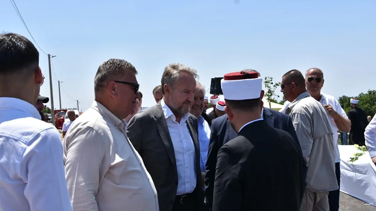 Dijelovi posmrtnih ostataka žrtava ekshumirani su iz jame Lipovača nadomak Nevesinja