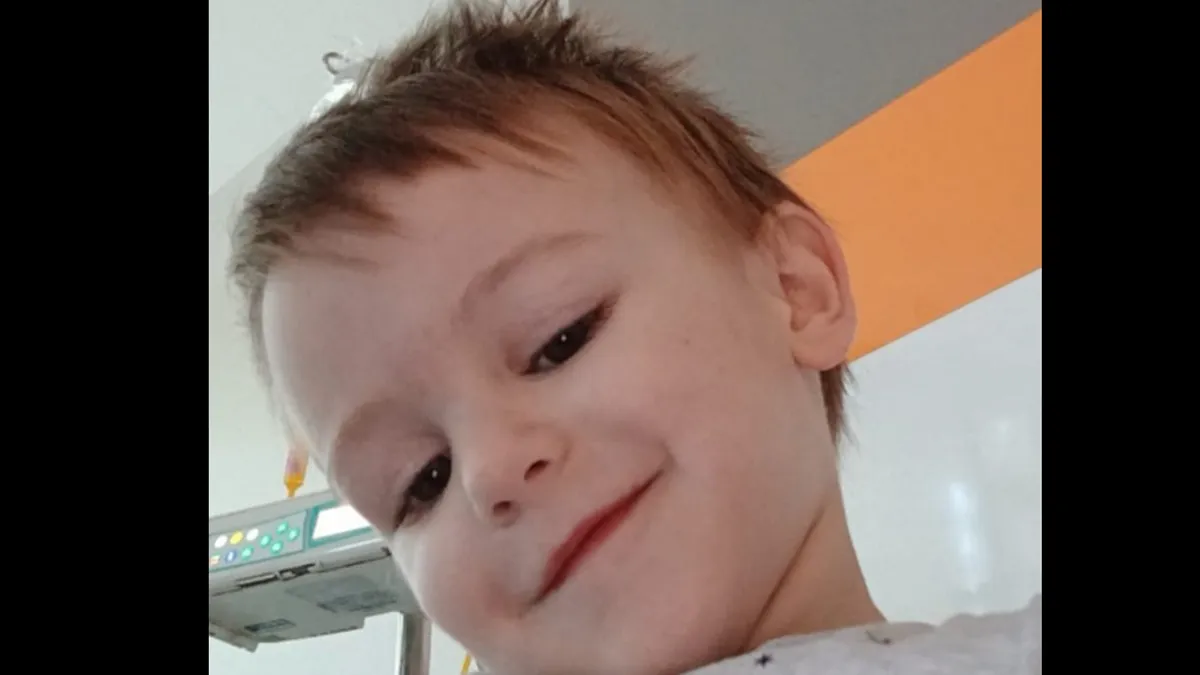 Organizacija Pomozi.ba pokrenula je hitni apel za trogodišnjeg Demira koji ima rak
