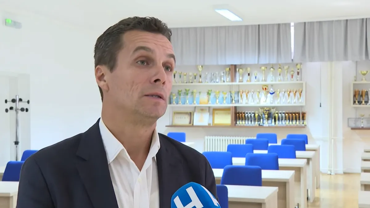 Određeni pomaci postoje, najviše u vidu privatnog sektora i lokalnih zajednica koje su prepoznale važnost ove tranzicije. 