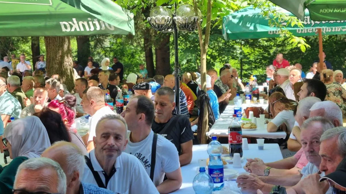 Izetbegović: Da nas nije bilo podijelili bi BiH, SDA predstavlja interese naroda i države