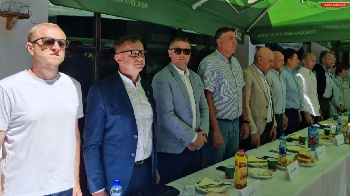 Izetbegović: Da nas nije bilo podijelili bi BiH, SDA predstavlja interese naroda i države